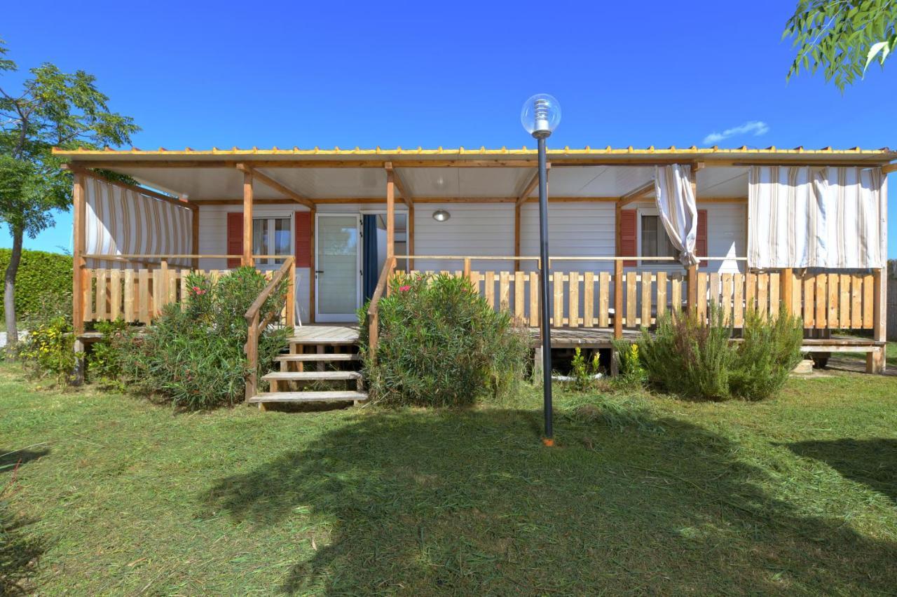 Camping Village Tuscia Tirrenica Тарквиния Экстерьер фото