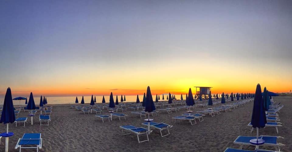 Camping Village Tuscia Tirrenica Тарквиния Экстерьер фото