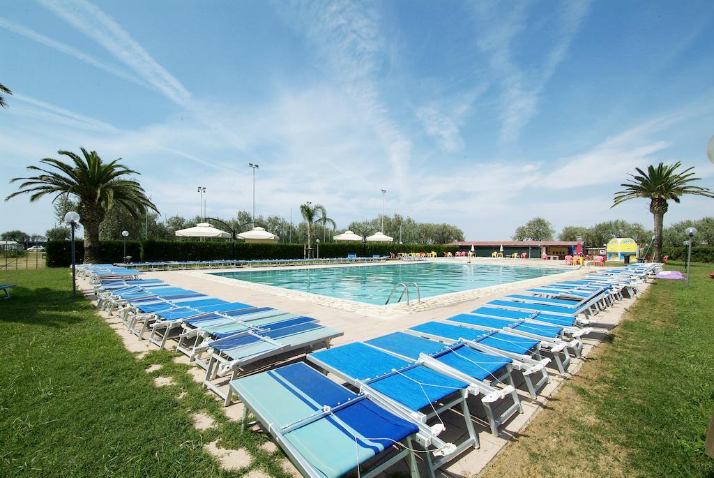 Camping Village Tuscia Tirrenica Тарквиния Экстерьер фото
